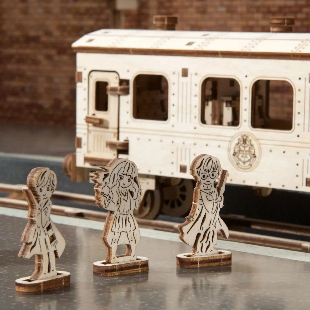 Ugears 3D mechanické puzzle Harry Potter Rokfortský expres 504 ks