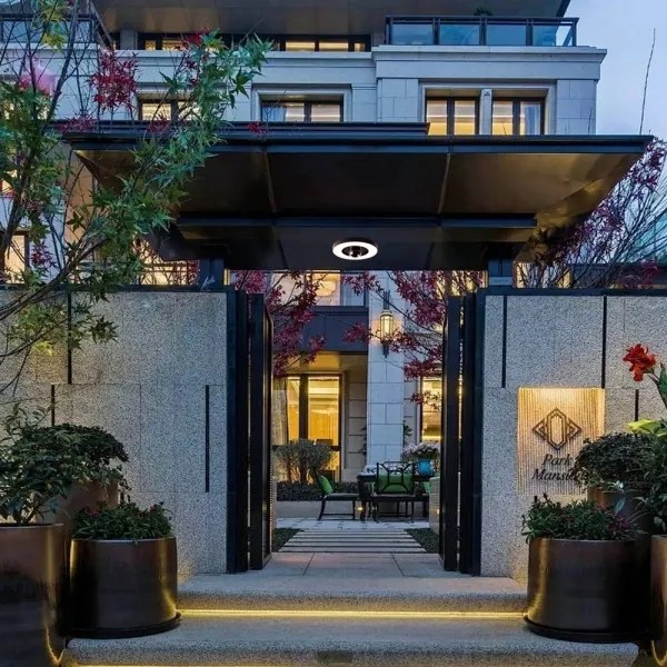 Immax NEO 07792L -LED Inteligentná vonkajšia kamera so svetlom RING 22W/230V Wi-Fi Tuya