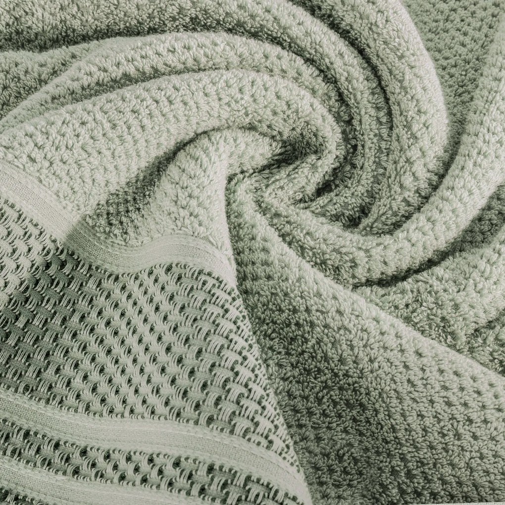 BAVLNENÝ UTERÁK SUZANA SADA 3KS 70X140 CM MÄTOVÁ