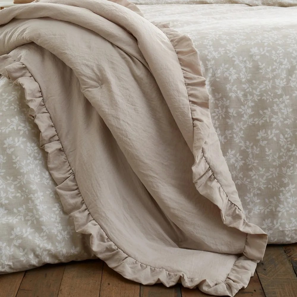 Béžový pléd na dvojlôžko 220x230 cm Soft Washed Frill – Bianca