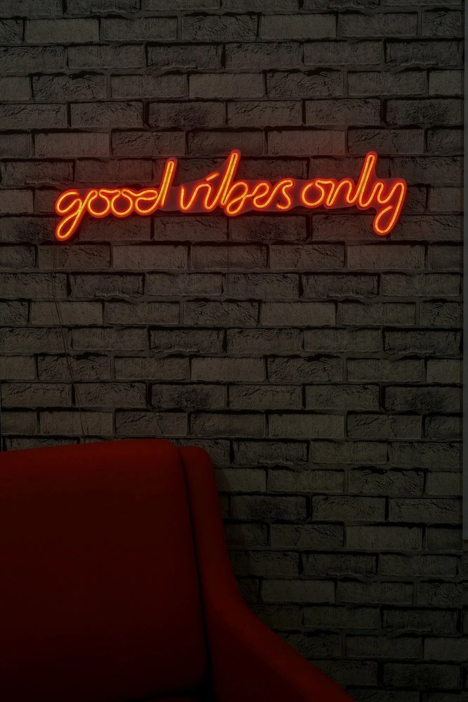 Good Vibes Only - Red