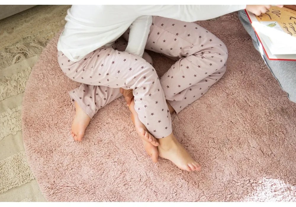 Ružový prateľný ručne tkaný bavlnený detský koberec 160x180 cm Puffy Love – Lorena Canals