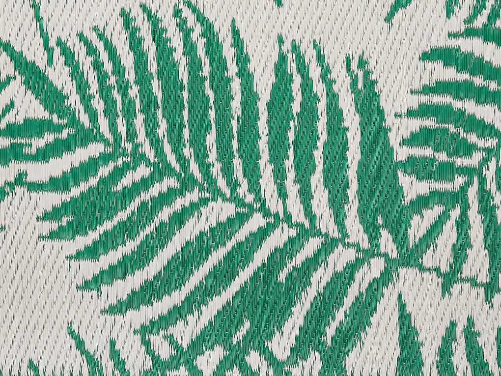 Vonkajší koberec 120 x 180 cm smaragdovozelený KOTA Beliani
