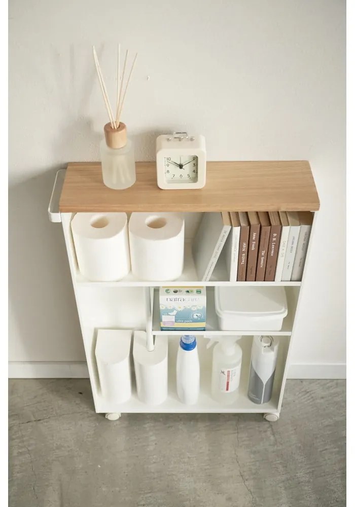 Biely kovový kúpeľňový regál 47,5x68 cm Tower – YAMAZAKI