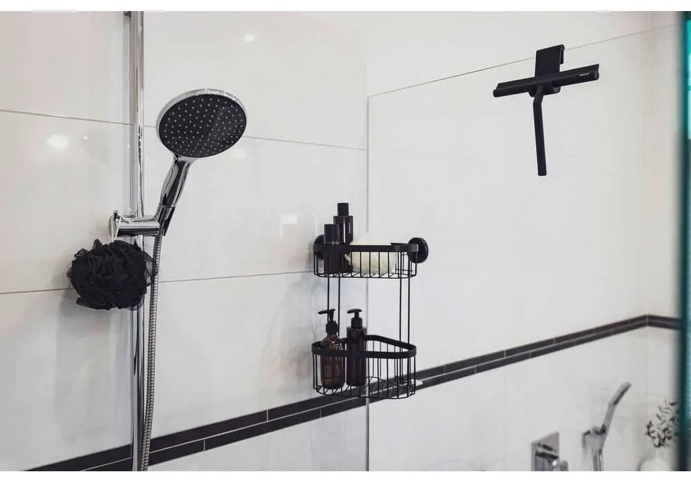 Čierna závesná samodržiaca kovová súprava doplnkov do kúpeľne Classic – Wenko