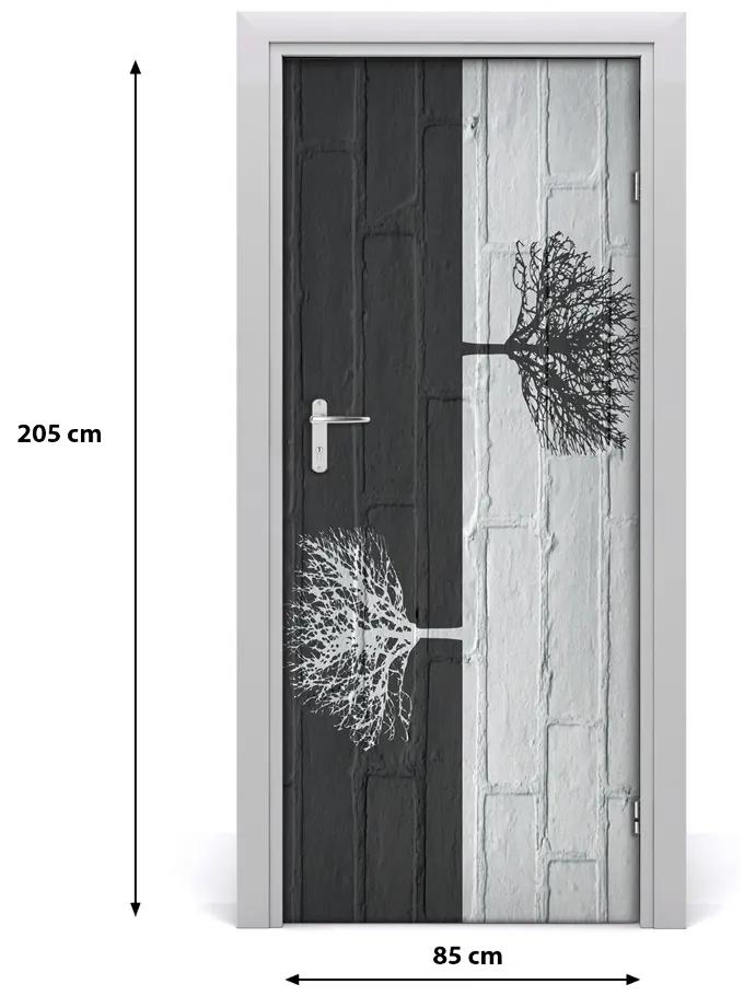 Samolepiace fototapety na dvere Stromy na stene 85x205 cm