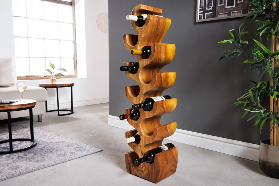 Dizajnový stojan na víno zo suarového dreva Arte 101cm