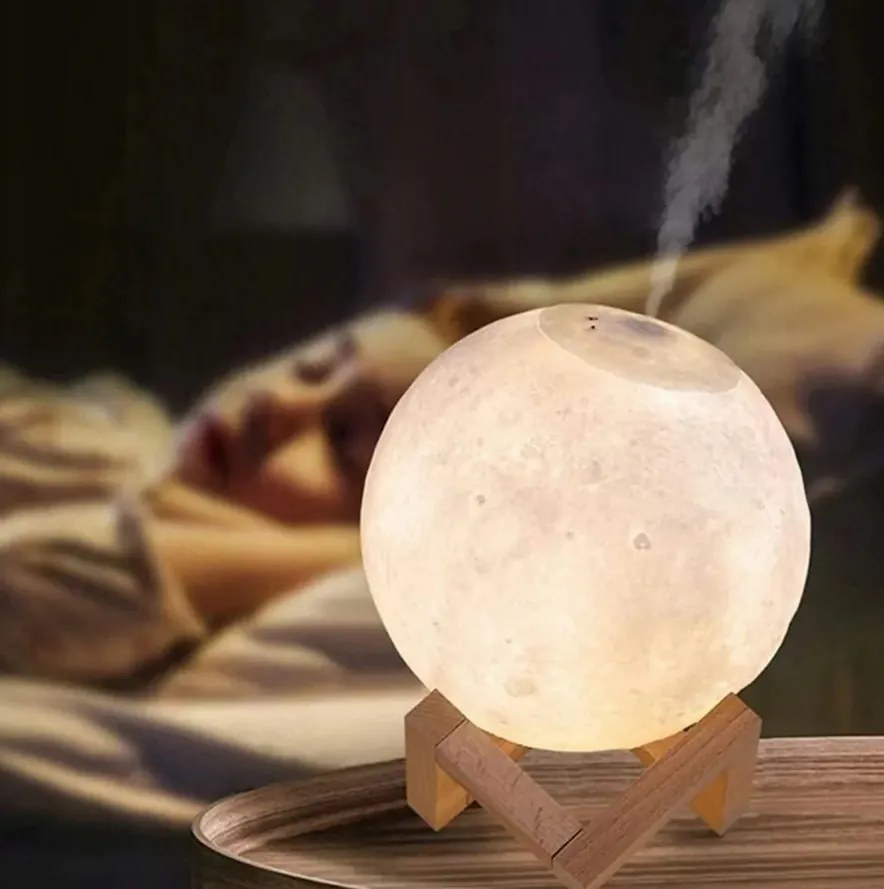 LED lampička s difuzérom v tvare Mesiaca - Luna