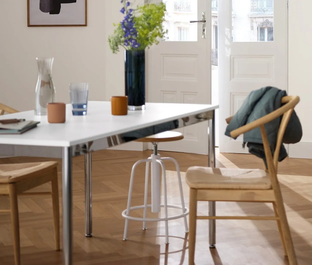 Barová stolička s nastaviteľnou výškou, biela