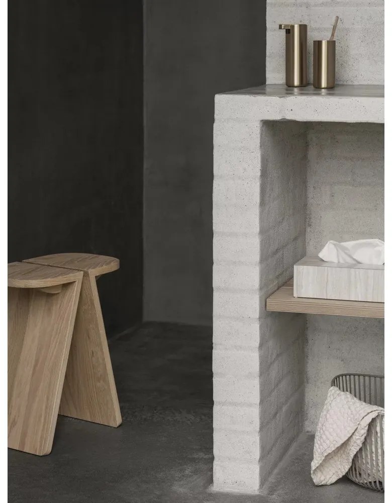 Stolička z dubového dreva v prírodnej farbe Avio - Blomus