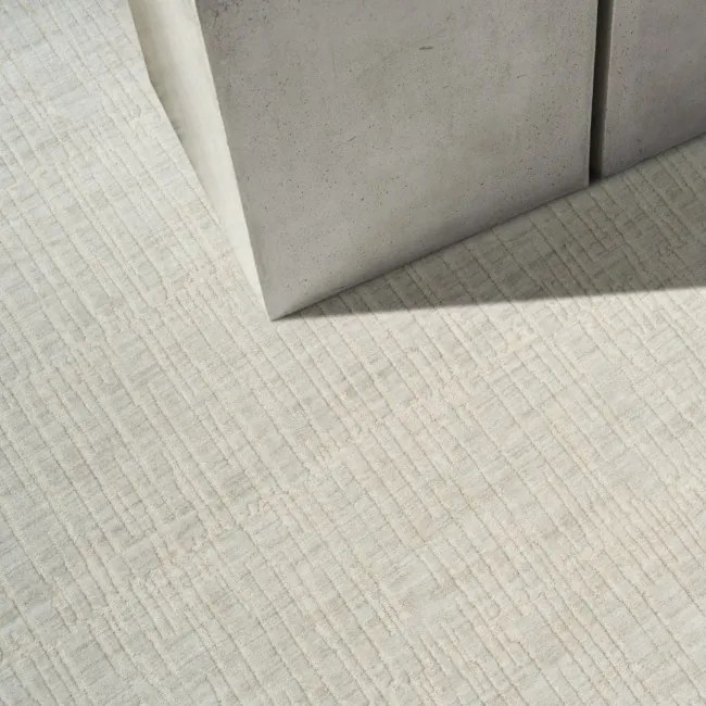 Koberec CALVIN KLEIN 079 NOTES NOT02 strieborný / slonia kosť