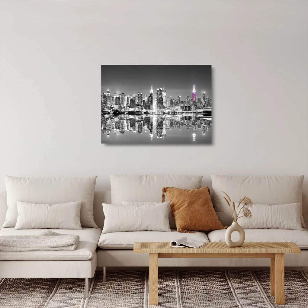 Obrázok - New York a fialový mrakodrap (70x50 cm)