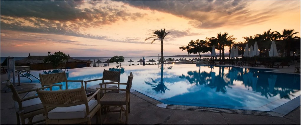 Obraz - Resort pri mori (120x50 cm)