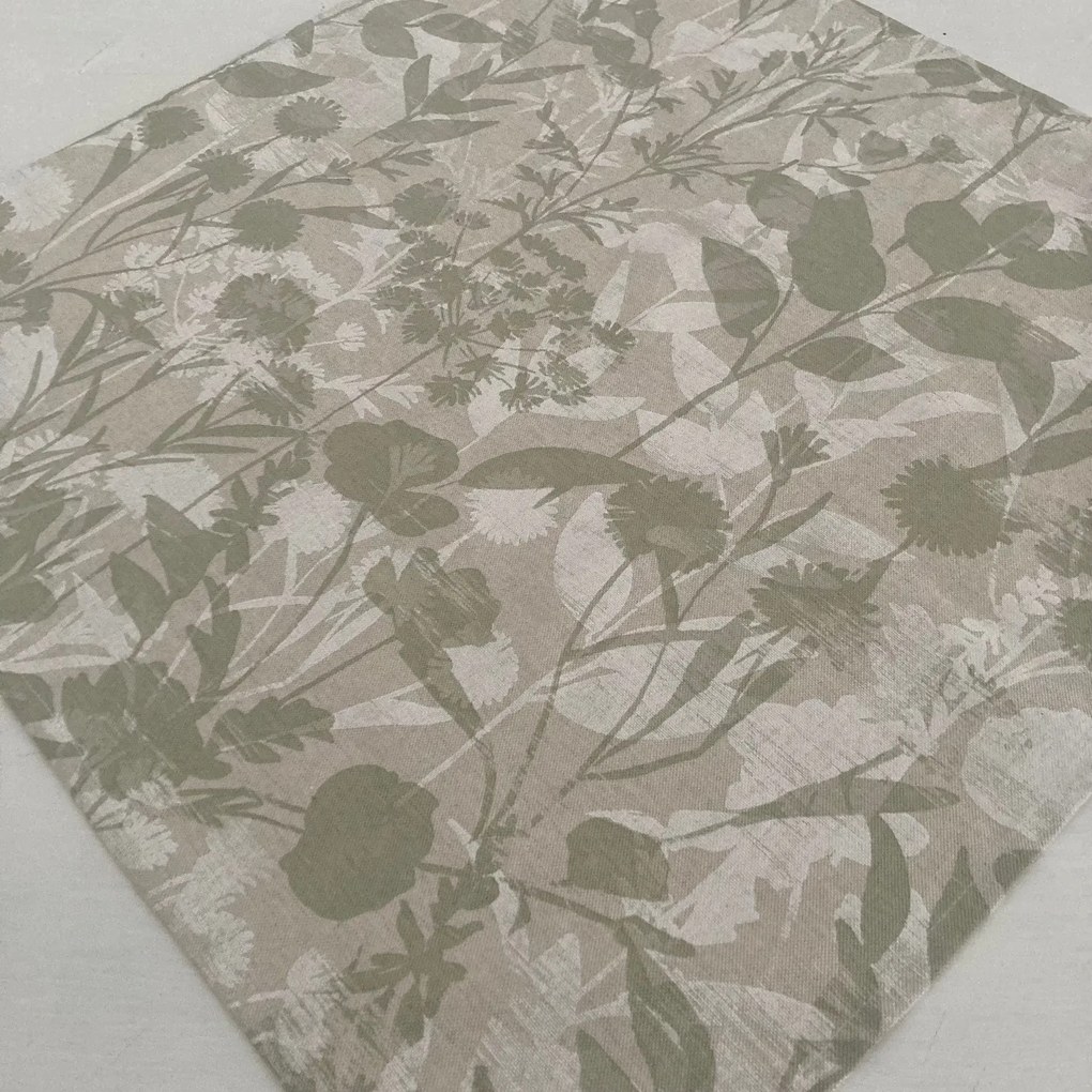 Stredový obrus od 65x65 cm Zeleno-biele listy 90 x 90 cm