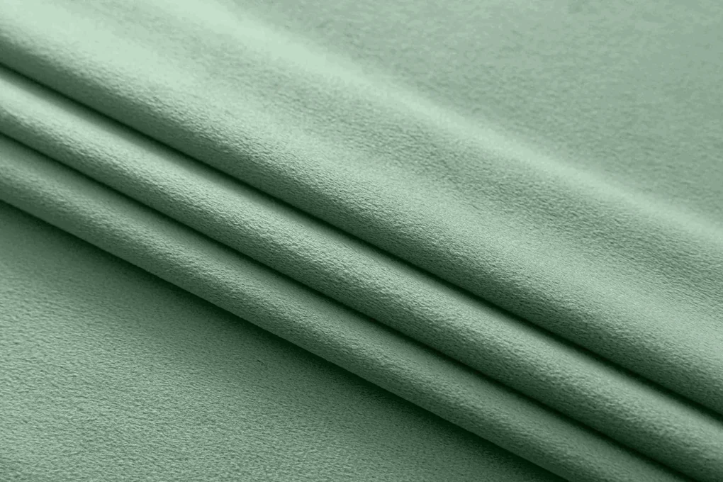 Mentolový zatemňovací záves VELVET 140x250 cm Zavesenie: Riasiaca páska