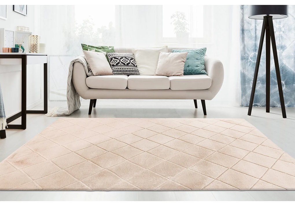 Dekorstudio Kožušinový koberec MOMENT- béžový Rozmer koberca: 160x230cm
