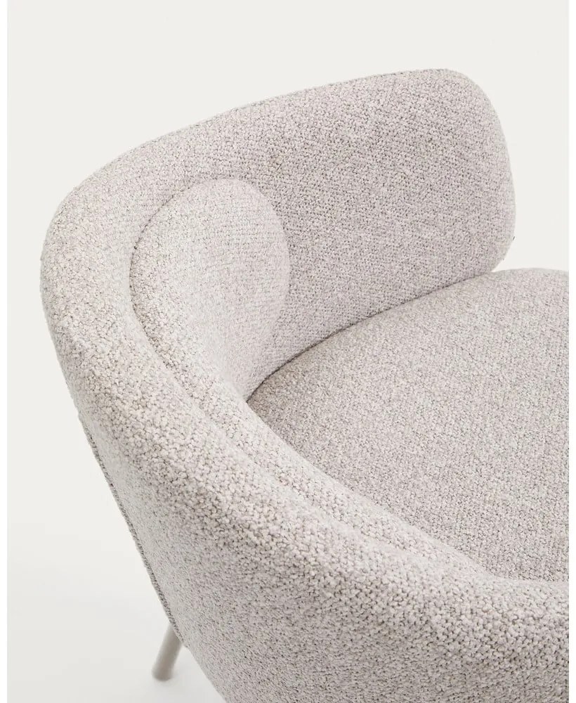 Sivobéžové čalúnené jedálenské kreslo s podrúčkami Minda – Kave Home