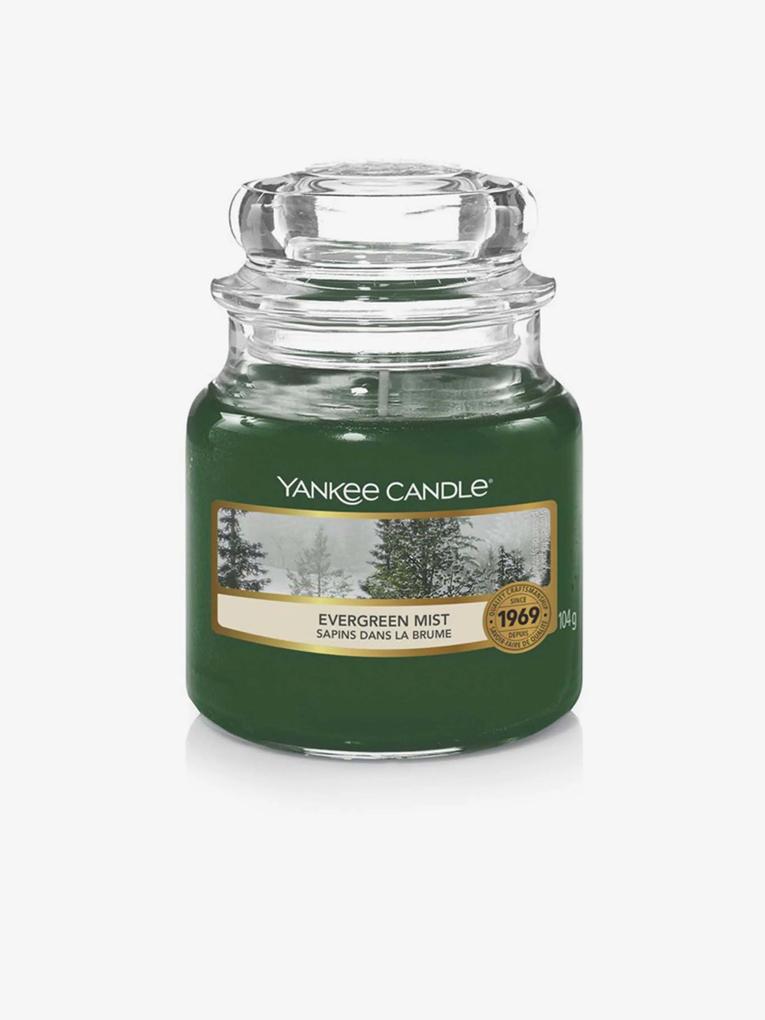 Yankee Candle zelené vonná sviečka Evergreen Mist Classic malá