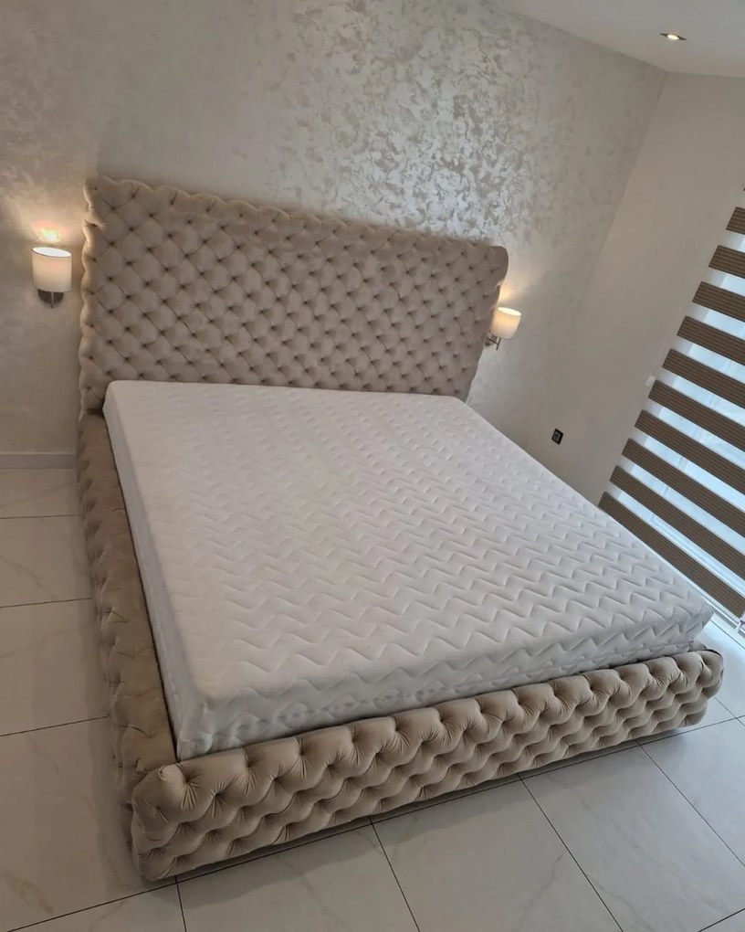 Moderná čalúnená posteľ FIGO EXTRA - Drevený rám,140x200