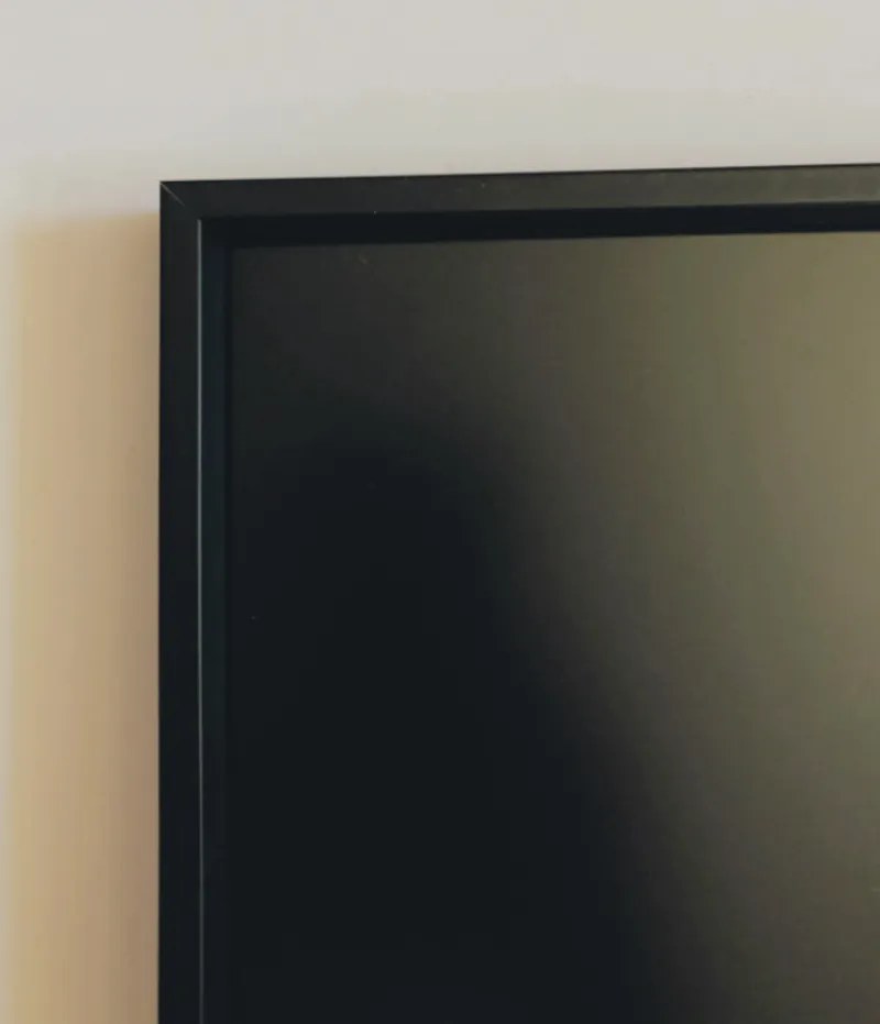 Toptabule.sk Čierna magnetická popisná tabuľa PREMIUM v hliníkovom čiernom ráme 60x40 cm