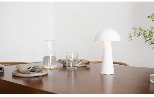 Markslöjd 108656 - LED Stmievateľná nabíjacia lampa FUNGI LED/1,5W/5V IP44 biela