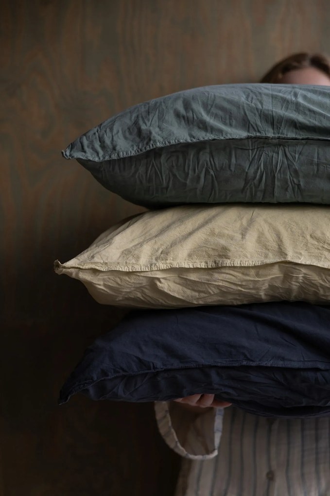 Storefactory Povlečení z organické bavlny Crinkle Midnight 150 × 210 cm