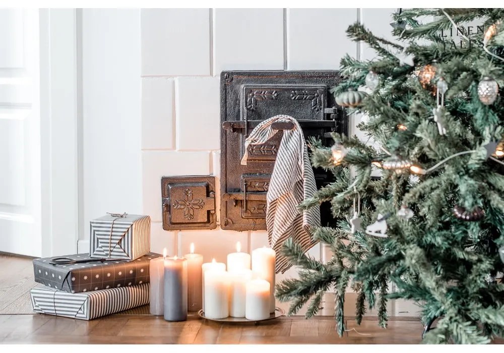 Ľanová utierka 45x65 cm Thin Black Stripes – Linen Tales