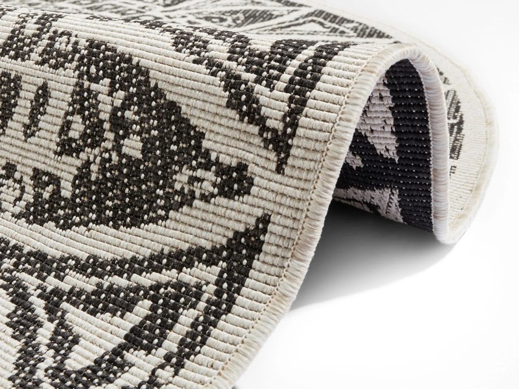 Kusový koberec Mojkoberec Original Nora 104161 Black Creme kruh – na von aj na doma, 140x140 (priemer) kruh, čiernobiela, chodba / predsieň, Mujkoberec Original