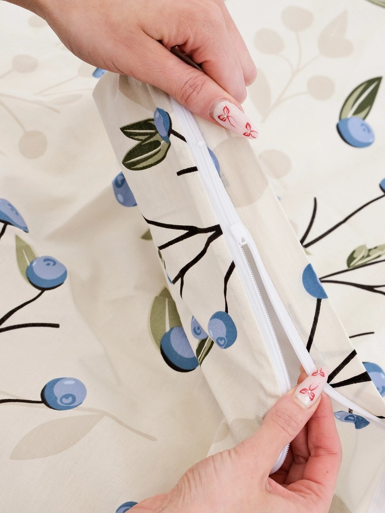 Predĺžené bavlnené obliečky Renforcé - Čučoriedky prírodné