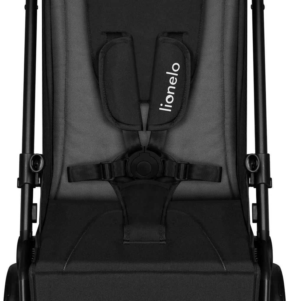 Lionelo športový kočik Cloe Farba: Black Onyx