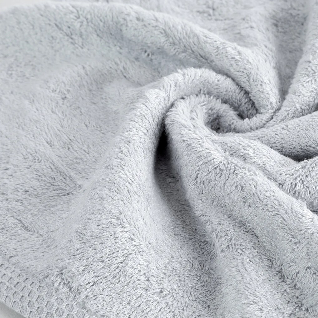 BAMBUSOVÝ UTERÁK HARMONY 30X50 CM STRIEBORNÁ