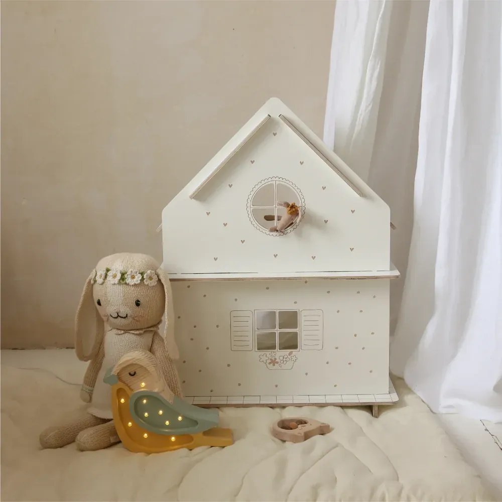 Detský drevený domček pre bábiky s nábytkom
