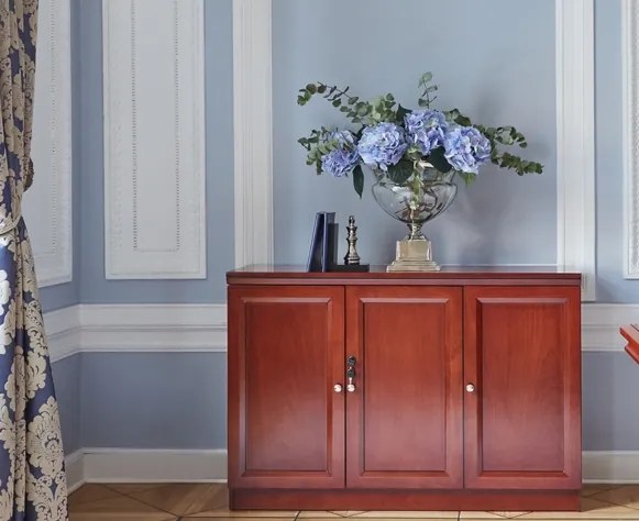 Klasická komoda do pracovne Elegance III C