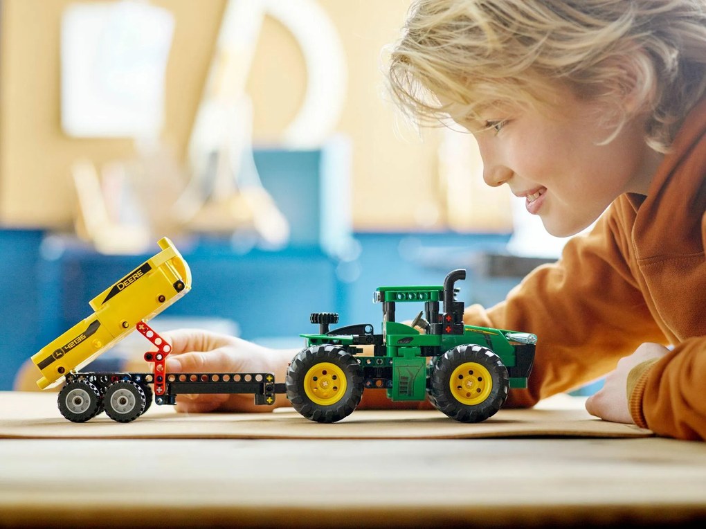 LEGO Technic 42136 John Deere 9620R 4WD Tractor 2242136