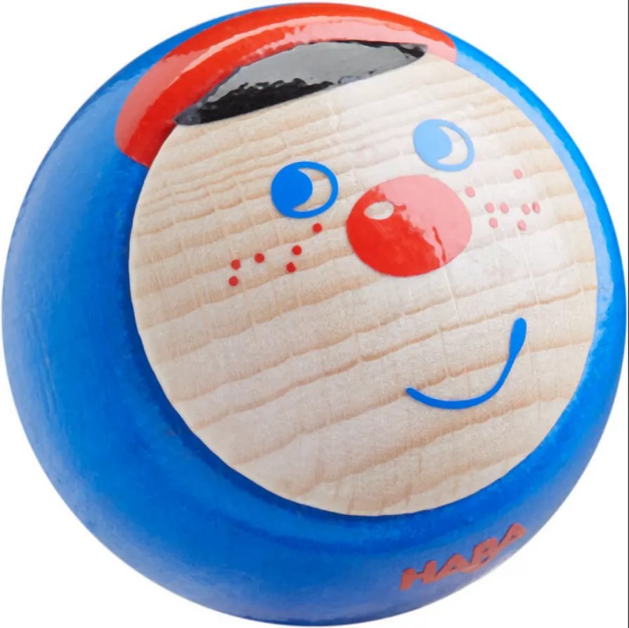 Guľôčková dráha Kullerbü – Vlaková stanica