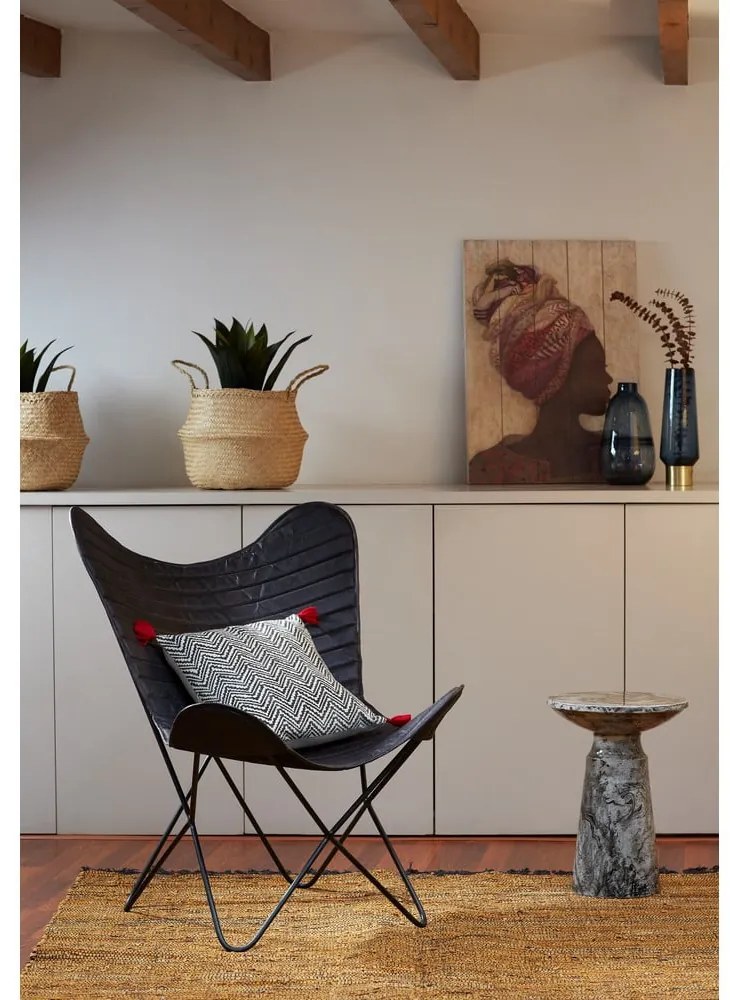 Sivý odkladací stolík Kave Home Kesbury, výška 46 cm