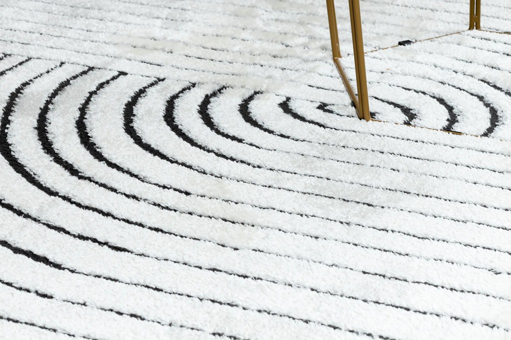 Koberec MODE 8587 Geometrický, krémovo - čierny