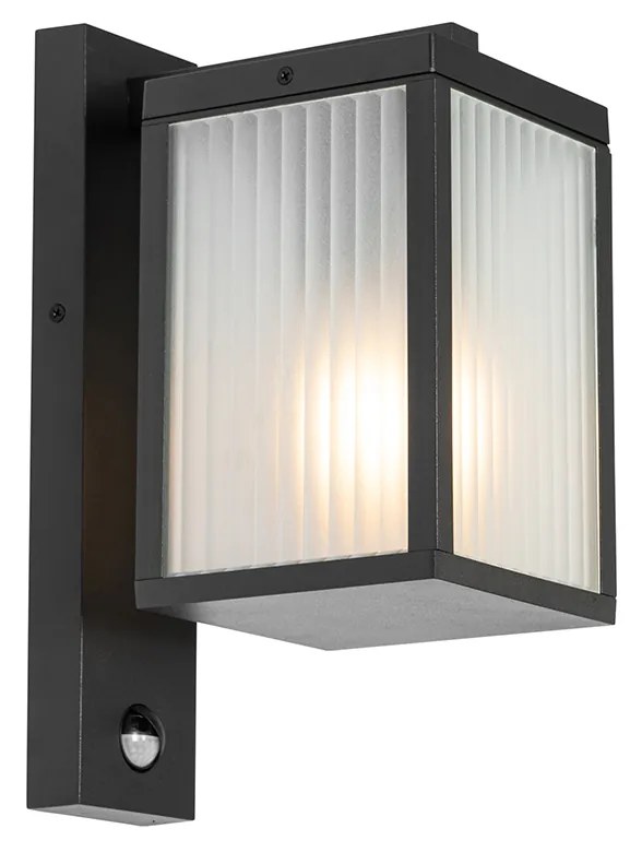 Vonkajšia nástenná lampa čierna s rebrovaným sklom a senzorom pohybu - Charlois