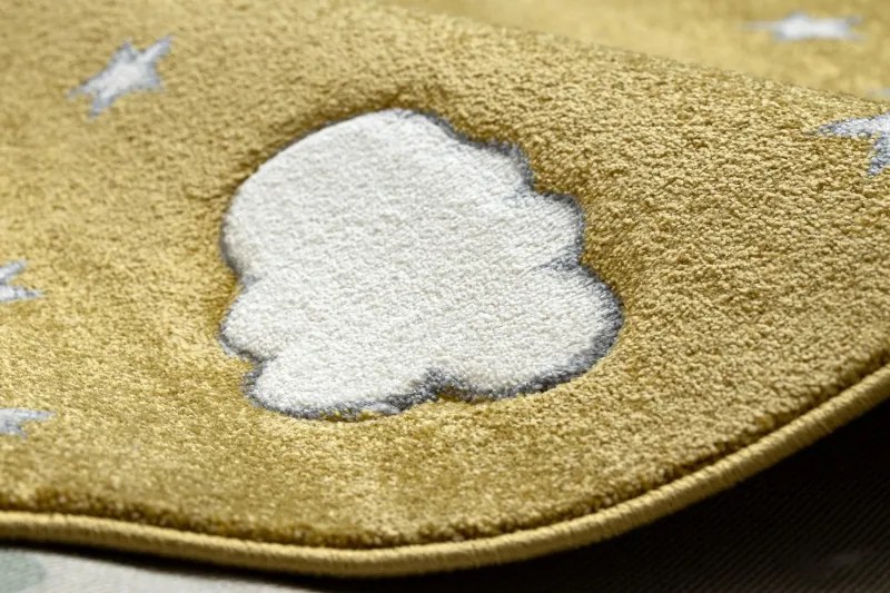 Dywany Łuszczów, Detský kusový koberec Petit Moon with clouds gold, 140x190, žltá, detská izba