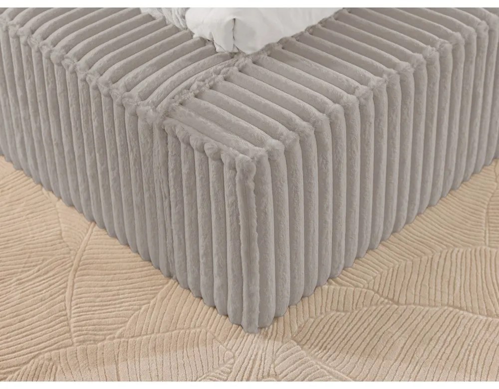 Sivá čalúnená dvojlôžková posteľ s úložným priestorom s roštom 180x200 cm Cloe – Ropez