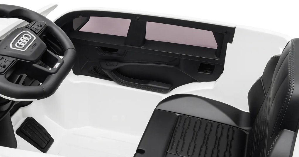 Elektrické autíčko Audi RS 6 biele