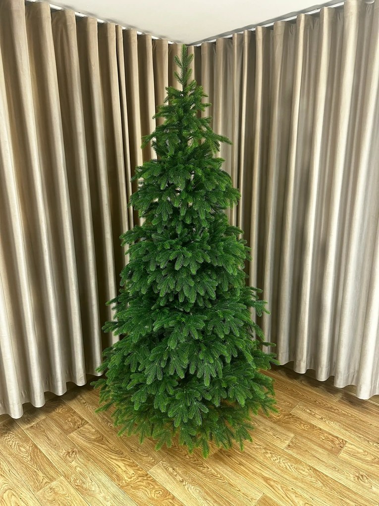 Umelý vianočný stromček- Smrek ako živý 100% 3D- 260cm