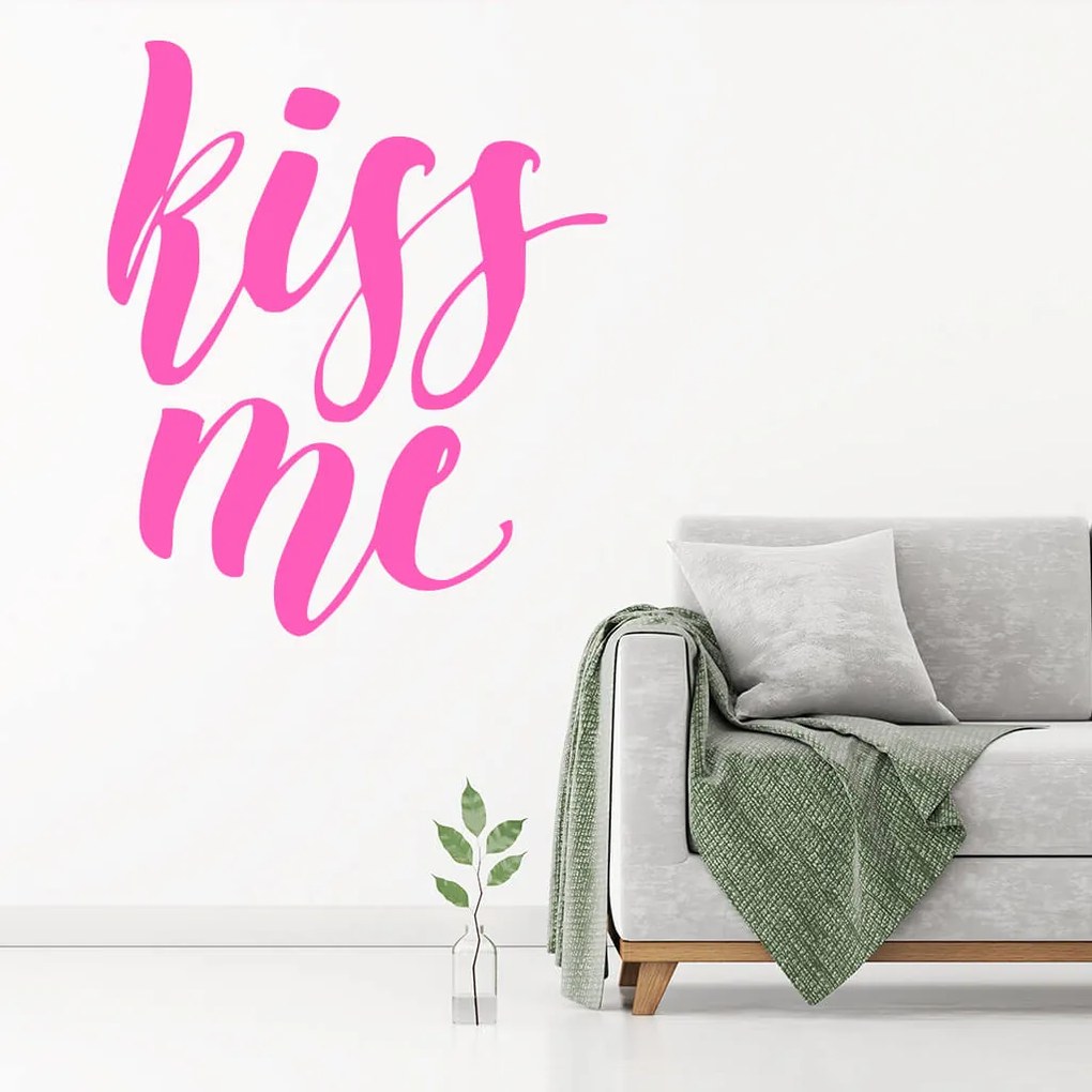 Veselá Stena Samolepka Kiss me Farba: oranžová, Veľkosť: 100 x 83 cm