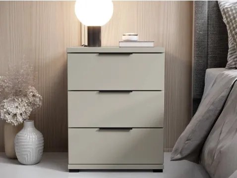 Nočný stolík s 3 zásuvkami Smilla, výška 61 cm, béžový kašmír%