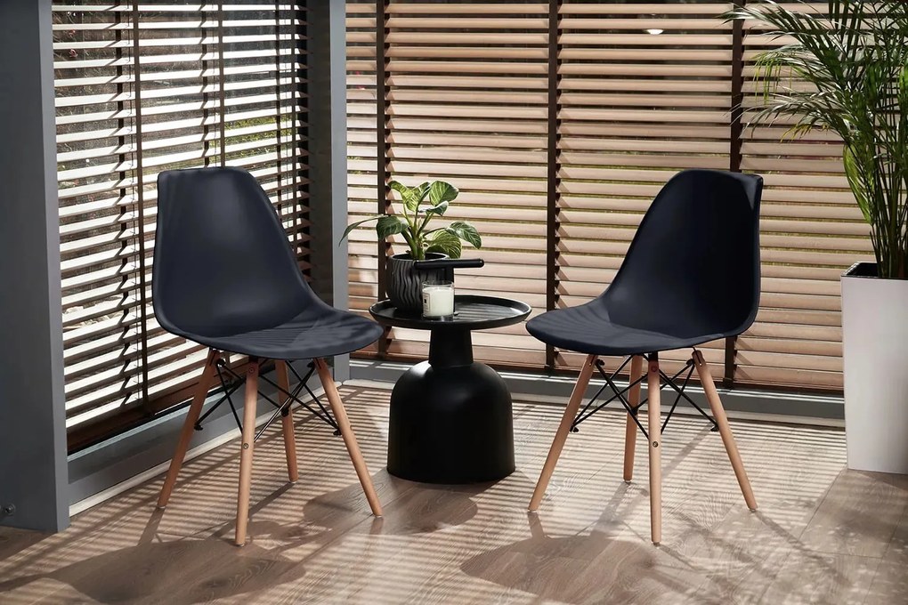 Dekorstudio Dizajnová jedálenská stolička v škandinávskom štýle - čierna