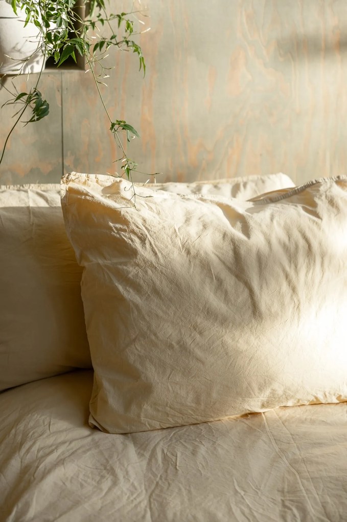 Storefactory Obliečky z organickej bavlny Crinkle Sunny Yellow 150 × 210 cm