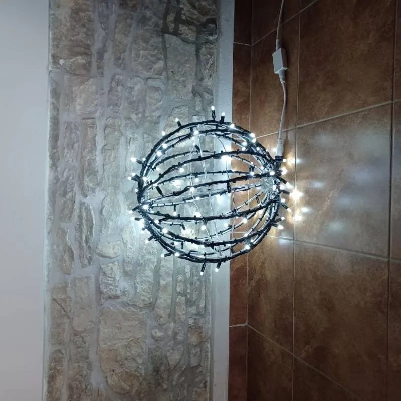 DECOLED LED světelná koule, ledově bílá, pr. 40 cm, černý kabel