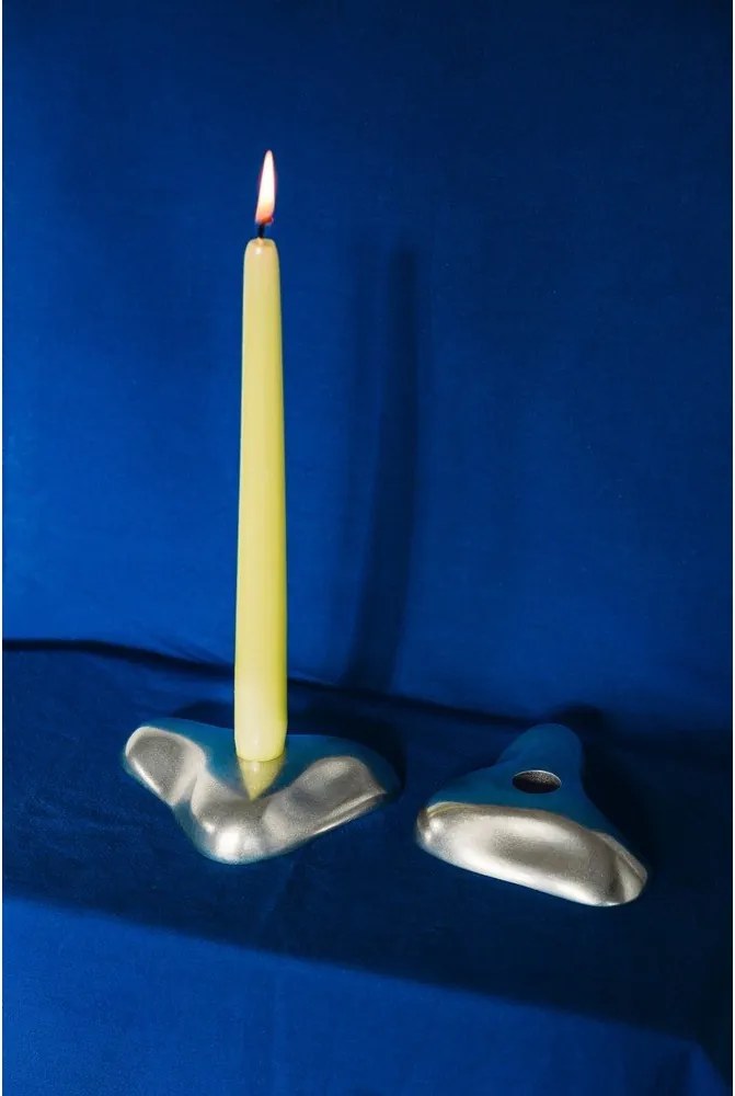 Kovový svietnik Mis – noo.ma