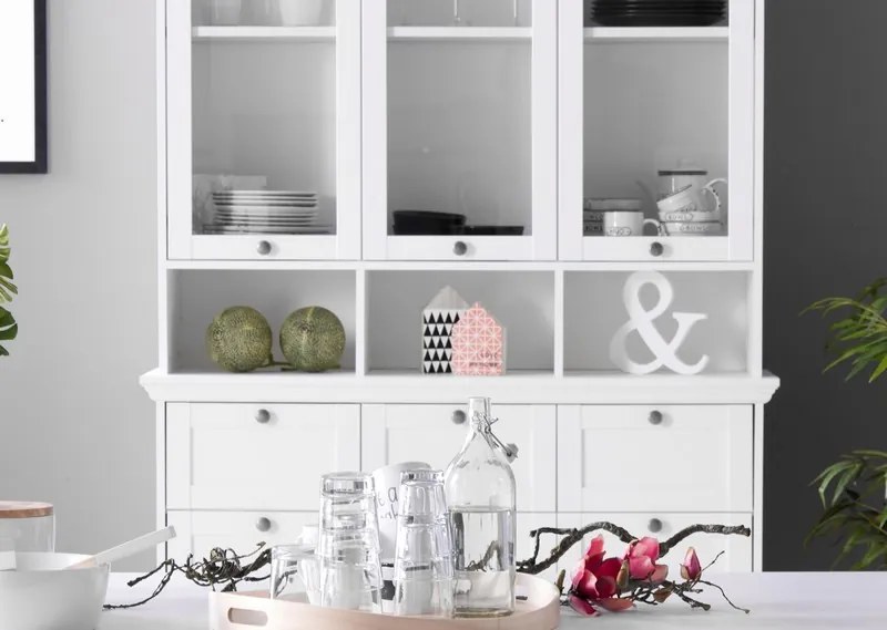 Široká úložná vitrína Landwood, biela