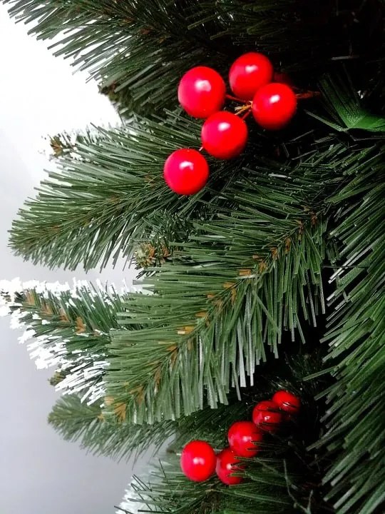 Vianočný stromček- Borovica Iza červená 220cm